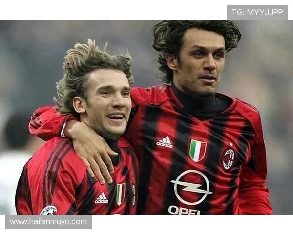 《从球场到传奇 足球明星背后的不为人知故事与心路历程》